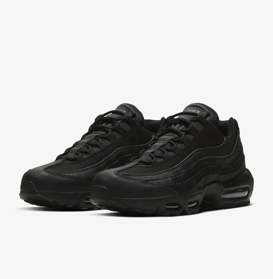 Nike Air Max 95 - ''Triple Black''